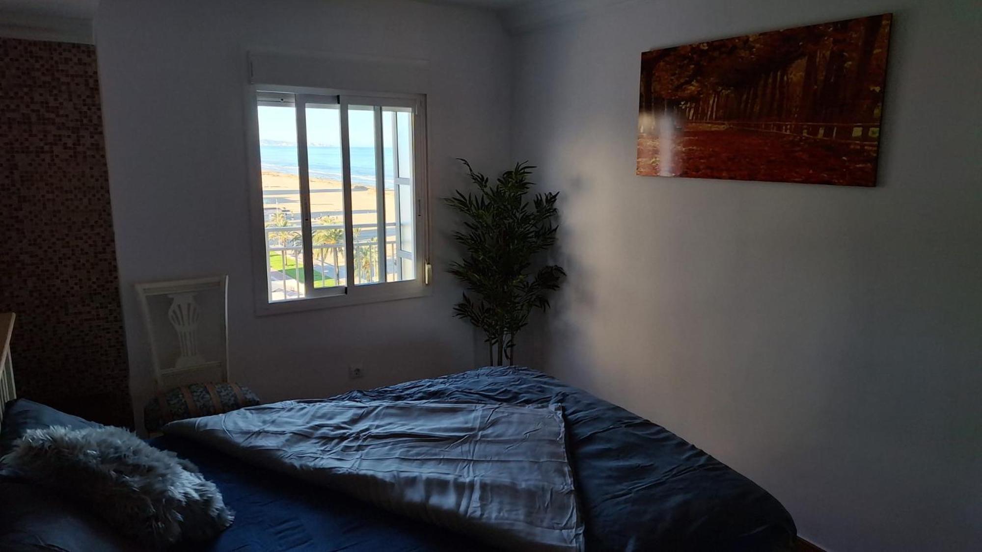 Gandia Primera Linea Caracola Beach View Bagian luar foto